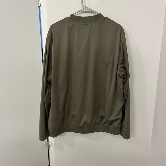 Nike wind/ rain breaker - Picture 3 of 3